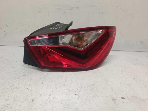 FEU ARRIERE DROIT SEAT - Vue 1